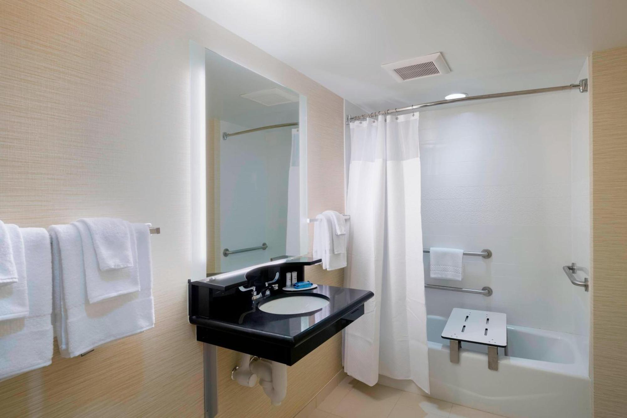Fairfield Inn & Suites By Marriott Парамус Екстериор снимка